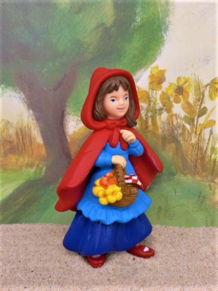 Model 39146 Little Girl Riding Hood figure Papo Enchanted World 